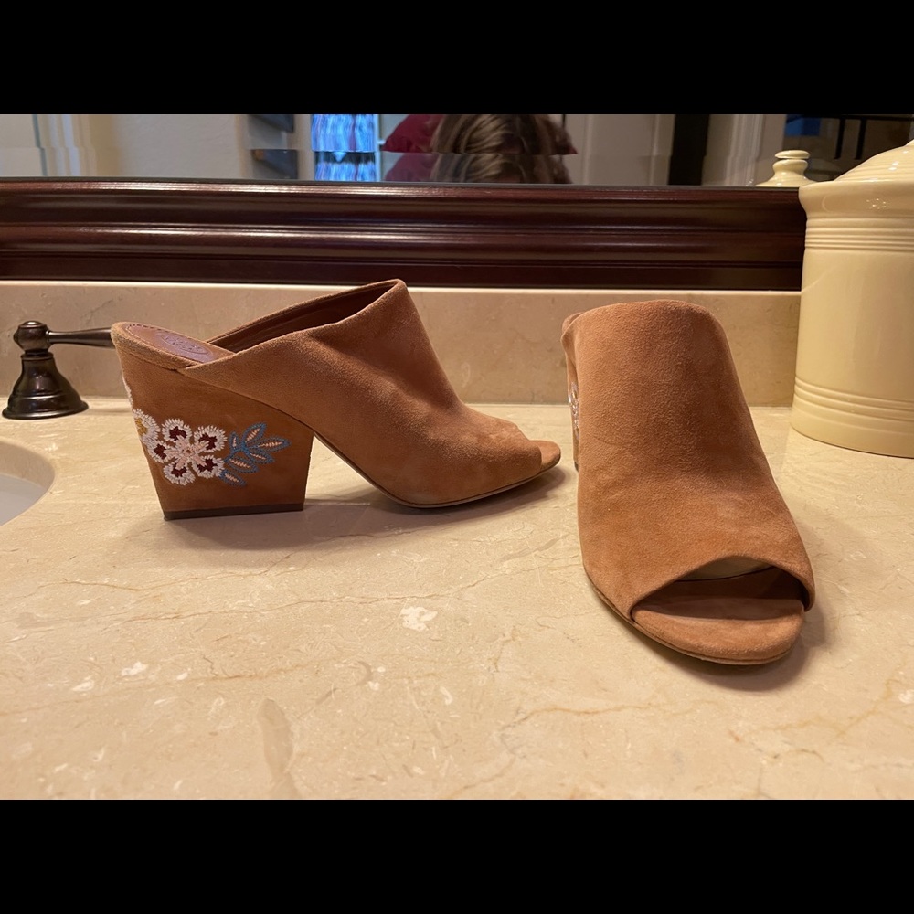 Tory Burch suede wedges with embroidery, size 10
